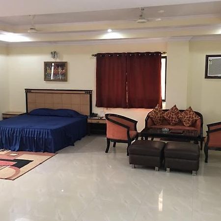 Hotel Sriyash Regency Bhāgalpur Zewnętrze zdjęcie
