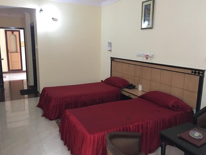 Hotel Sriyash Regency Bhāgalpur Zewnętrze zdjęcie