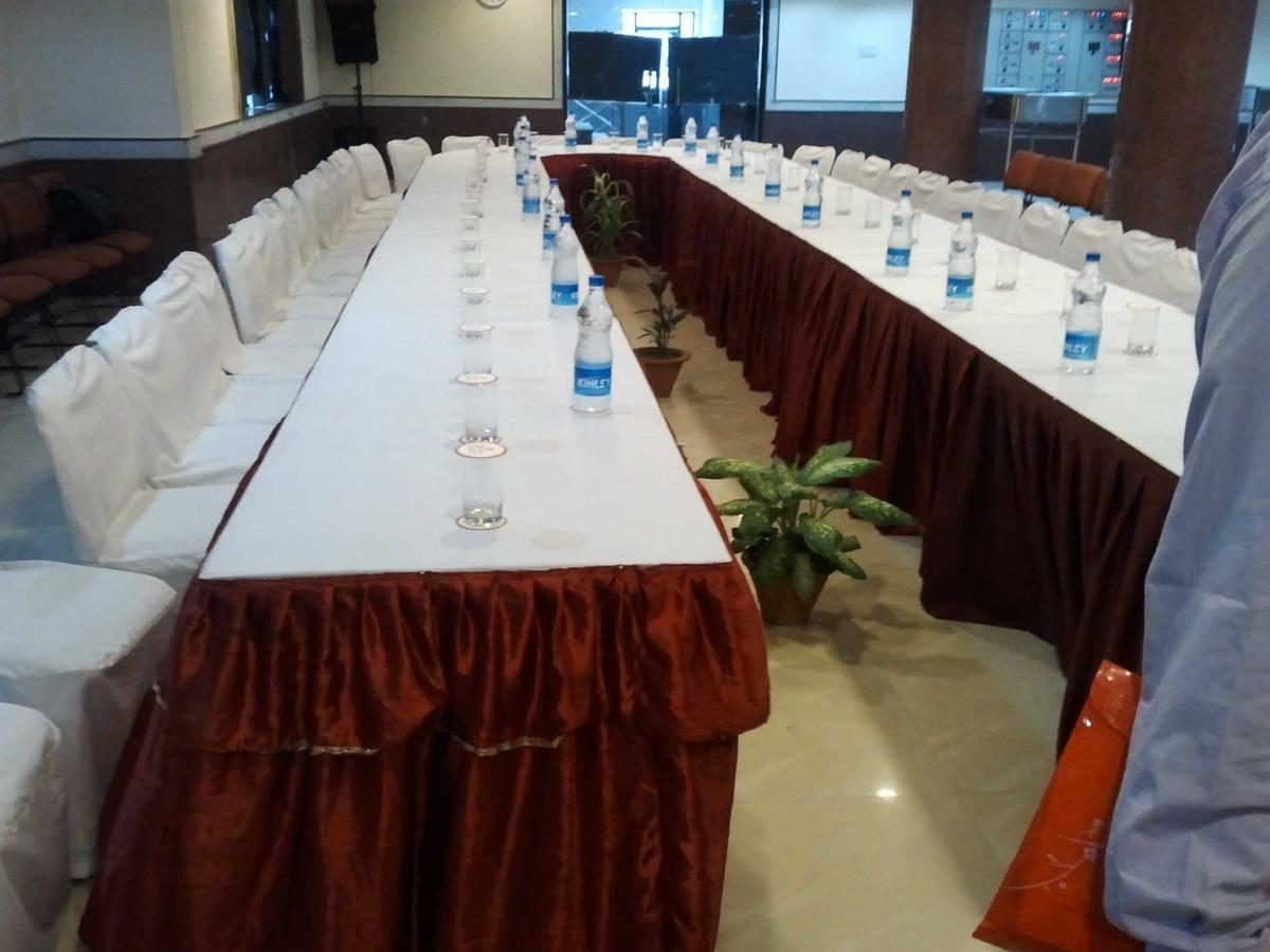 Hotel Sriyash Regency Bhāgalpur Zewnętrze zdjęcie